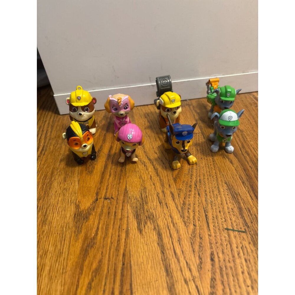 Paw Patrol Figure‎ Set Of 8 Assorted Characters